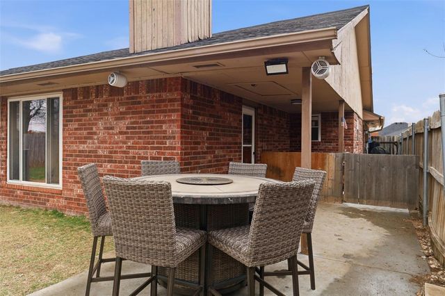 536 Wandering Way, Oklahoma City, OK 73170