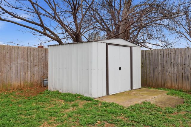 536 Wandering Way, Oklahoma City, OK 73170