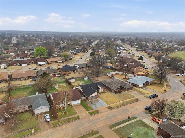 536 Wandering Way, Oklahoma City, OK 73170
