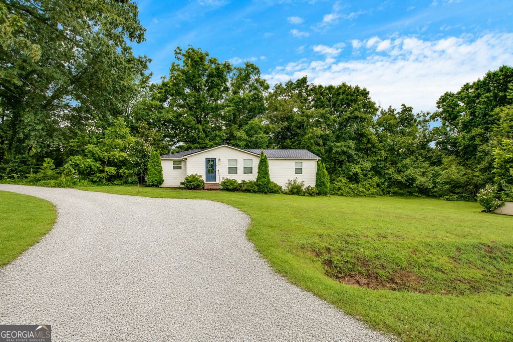 977 Bob Patton Road, Clarkesville, GA 30523