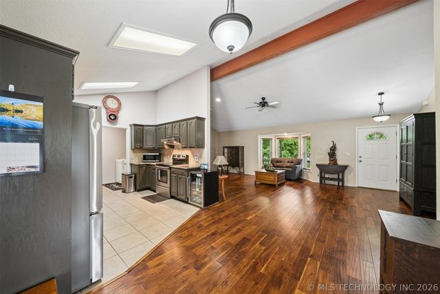 25100 S 610, Grove, OK 74344