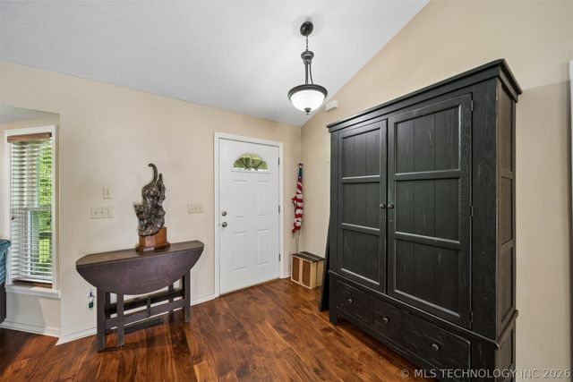 25100 S 610, Grove, OK 74344