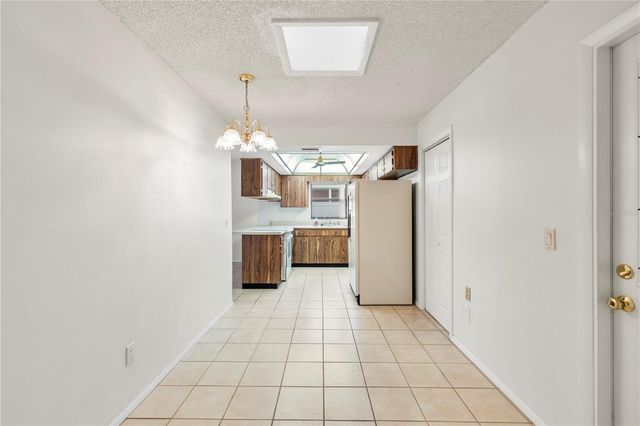 1855 KIM ACRES LANE, Dover, FL 33527