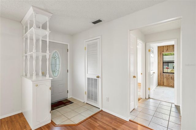 1855 KIM ACRES LANE, Dover, FL 33527