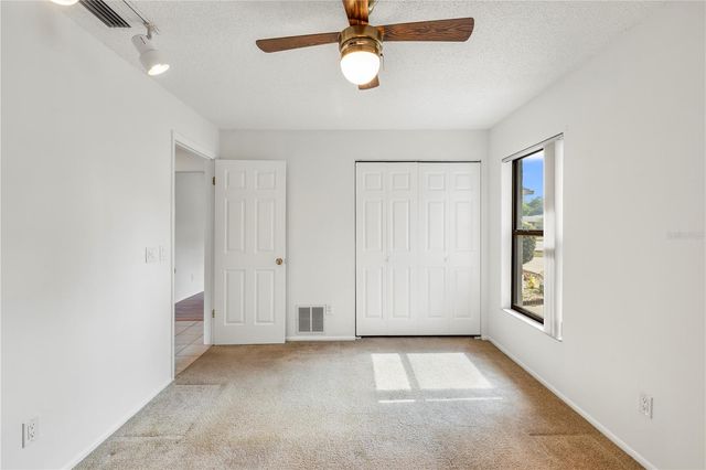 1855 KIM ACRES LANE, Dover, FL 33527