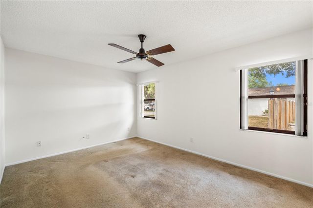 1855 KIM ACRES LANE, Dover, FL 33527