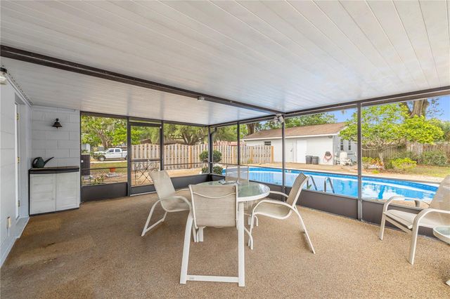 1855 KIM ACRES LANE, Dover, FL 33527