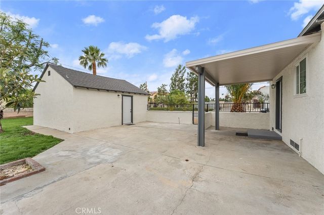 8806 Newport Avenue, Fontana, CA 92335