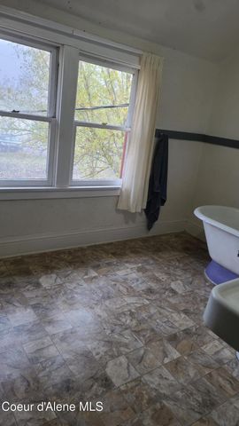 1565 Little Carpenter Creek Road, Fernwood, ID 83830