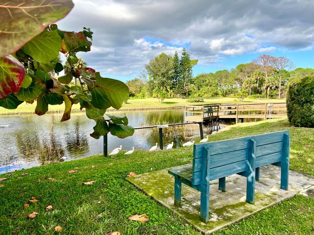 8011 SE Homestead Avenue, Hobe Sound, FL 33455
