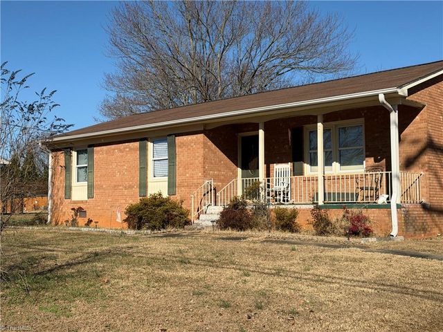 1617 Bunker Hill Sandy Ridge Road, Kernersville, NC 27284