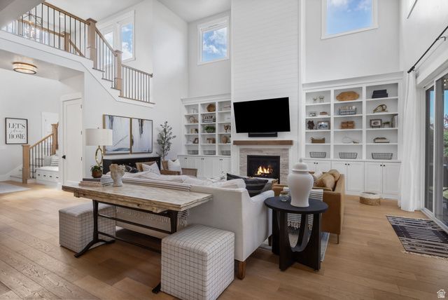 9558 N AVANYU DR, Cedar Hills, UT 84062