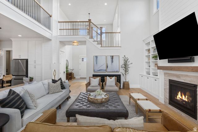 9558 N AVANYU DR, Cedar Hills, UT 84062