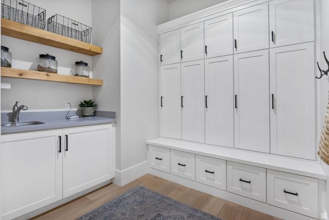9558 N AVANYU DR, Cedar Hills, UT 84062