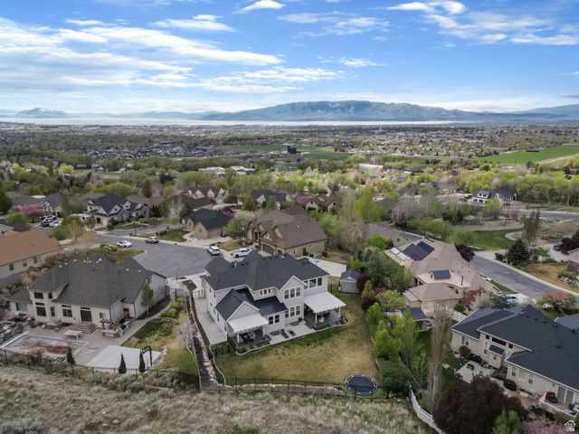 9558 N AVANYU DR, Cedar Hills, UT 84062