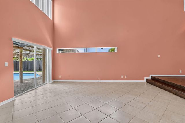 5901 NW 58th Terrace, Parkland, FL 33067