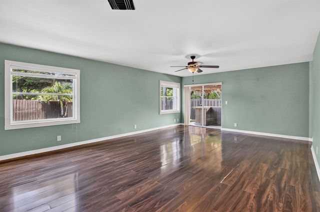 5901 NW 58th Terrace, Parkland, FL 33067