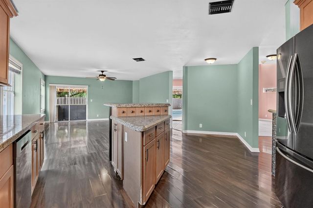 5901 NW 58th Terrace, Parkland, FL 33067