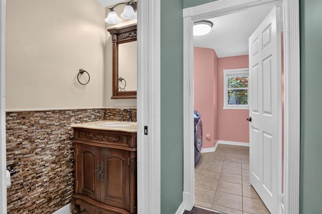 5901 NW 58th Terrace, Parkland, FL 33067