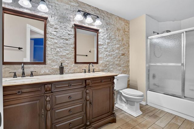 5901 NW 58th Terrace, Parkland, FL 33067