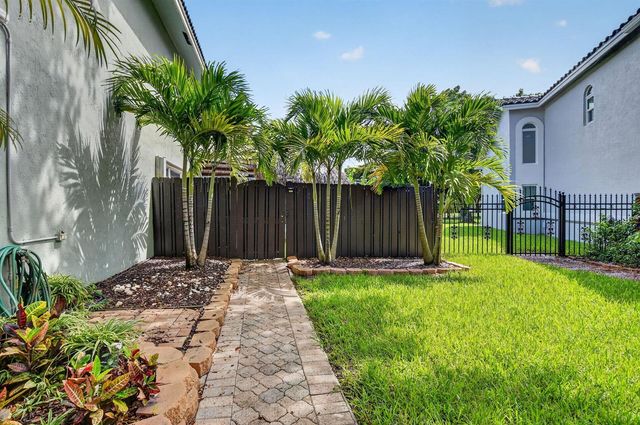 5901 NW 58th Terrace, Parkland, FL 33067