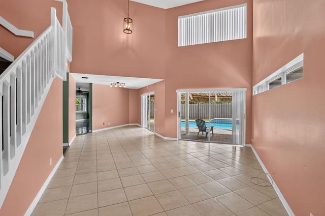 5901 NW 58th Terrace, Parkland, FL 33067