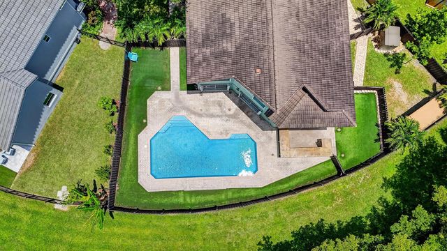 5901 NW 58th Terrace, Parkland, FL 33067
