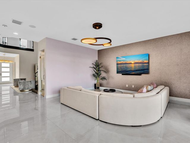 17179 Teton River Road, Boca Raton, FL 33496