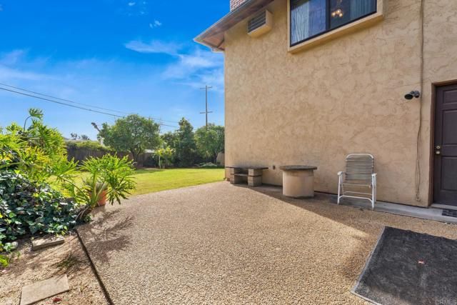 8211 Limon Ln, El Cajon, CA 92021