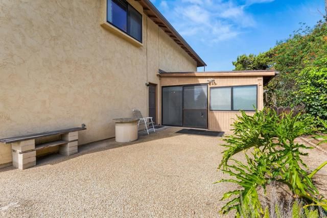 8211 Limon Ln, El Cajon, CA 92021