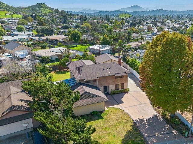 8211 Limon Ln, El Cajon, CA 92021