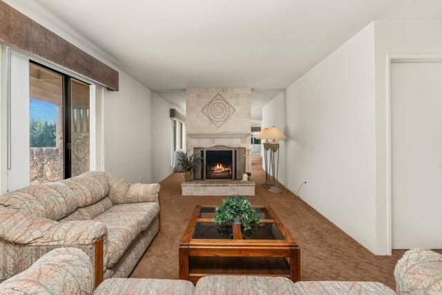 8211 Limon Ln, El Cajon, CA 92021