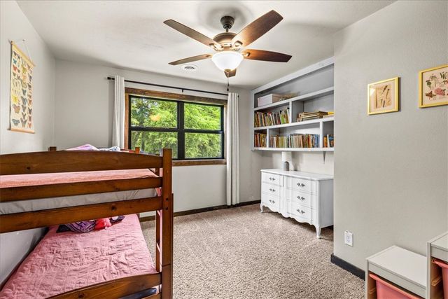 12398 S Whitehouse Road, Fayetteville, AR 72701