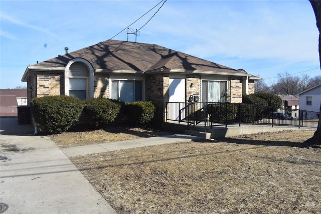 2747 Boston Avenue, Des Moines, IA 50310