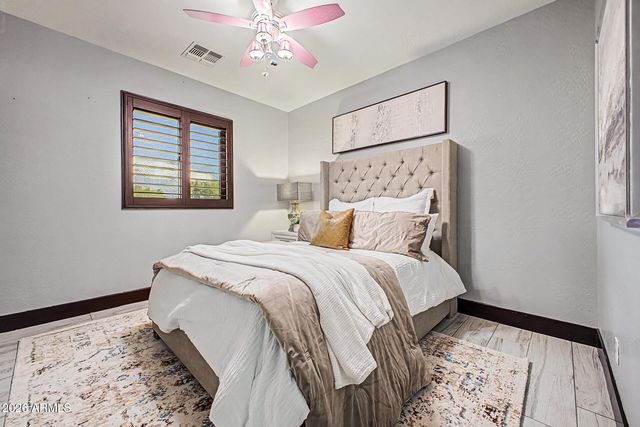 38816 N KENNEDY Drive, San Tan Valley, AZ 85140
