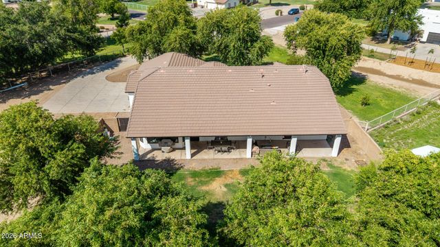 38816 N KENNEDY Drive, San Tan Valley, AZ 85140