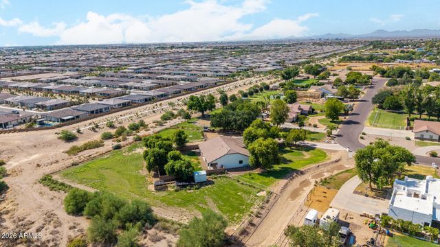 38816 N KENNEDY Drive, San Tan Valley, AZ 85140