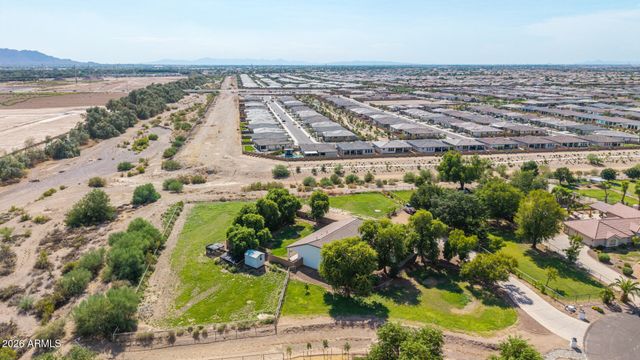 38816 N KENNEDY Drive, San Tan Valley, AZ 85140