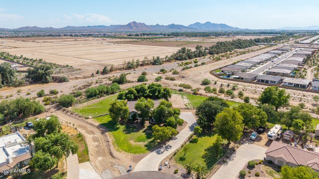 38816 N KENNEDY Drive, San Tan Valley, AZ 85140