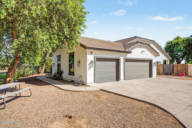38816 N KENNEDY Drive, San Tan Valley, AZ 85140