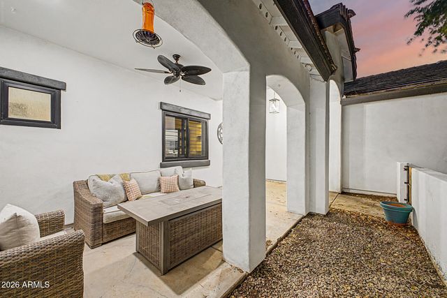 38816 N KENNEDY Drive, San Tan Valley, AZ 85140