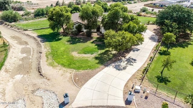 38816 N KENNEDY Drive, San Tan Valley, AZ 85140
