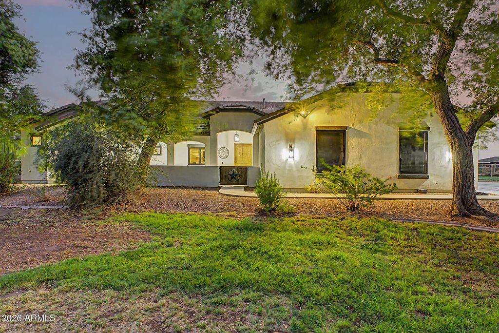 38816 N KENNEDY Drive, San Tan Valley, AZ 85140 — photo 2