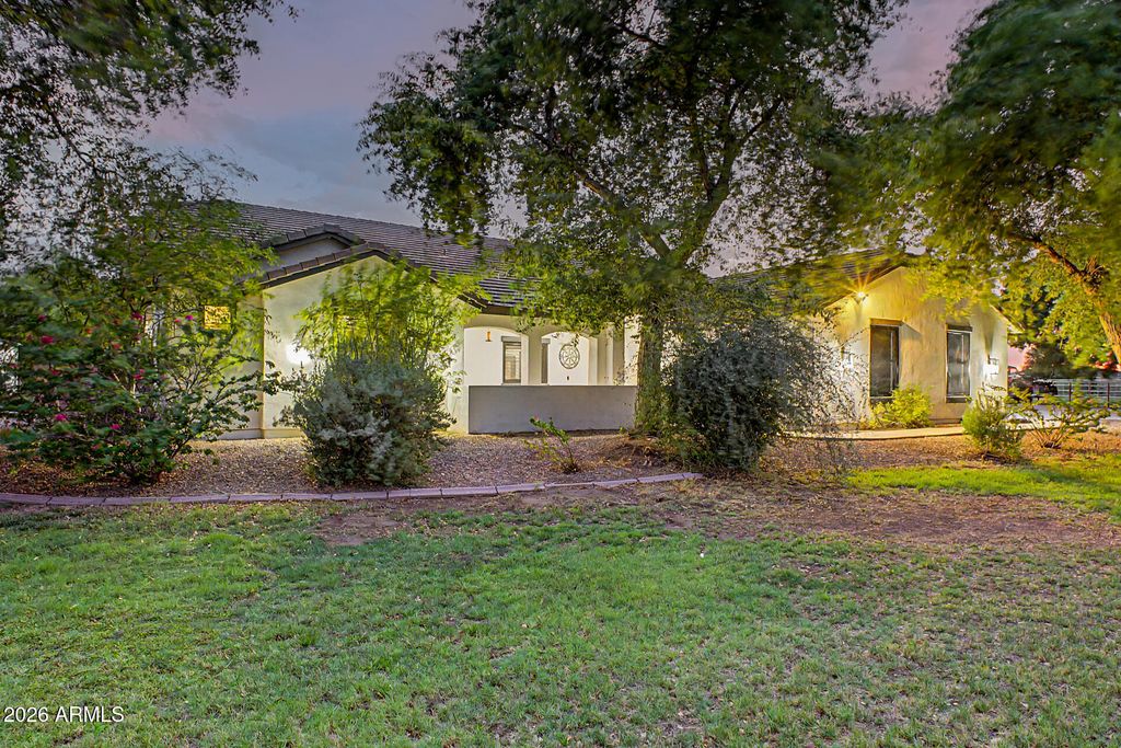 38816 N KENNEDY Drive, San Tan Valley, AZ 85140 — photo 4