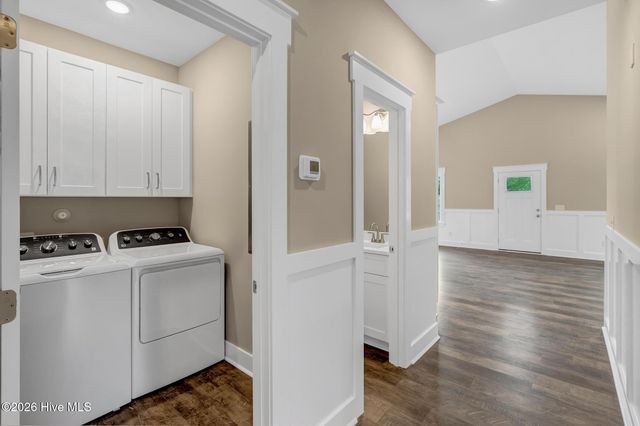 152 NE 1st Street, Oak Island, NC 28465