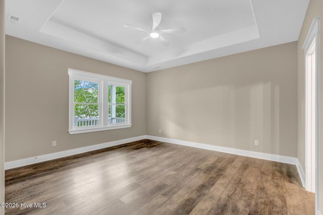 152 NE 1st Street, Oak Island, NC 28465