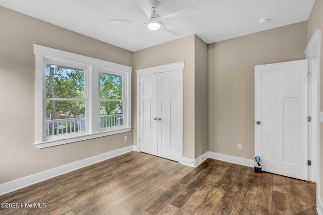 152 NE 1st Street, Oak Island, NC 28465