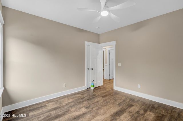 152 NE 1st Street, Oak Island, NC 28465