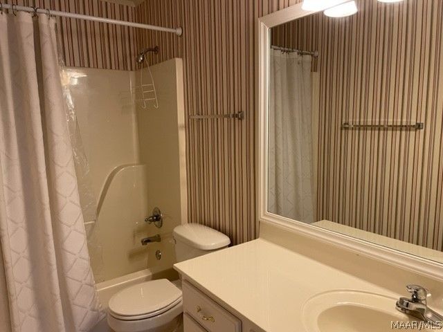 707 Eliza Place, Montgomery, AL 36109
