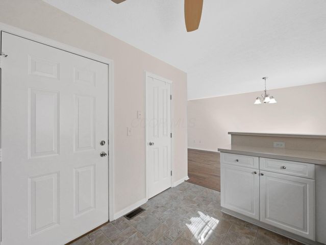 1113 Green Knoll Drive, Westerville, OH 43081